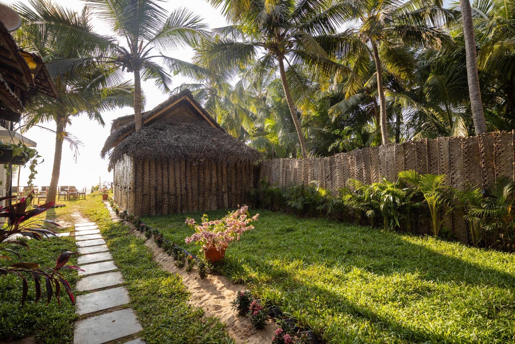Forget Me Not Resort Agonda Bagian luar foto