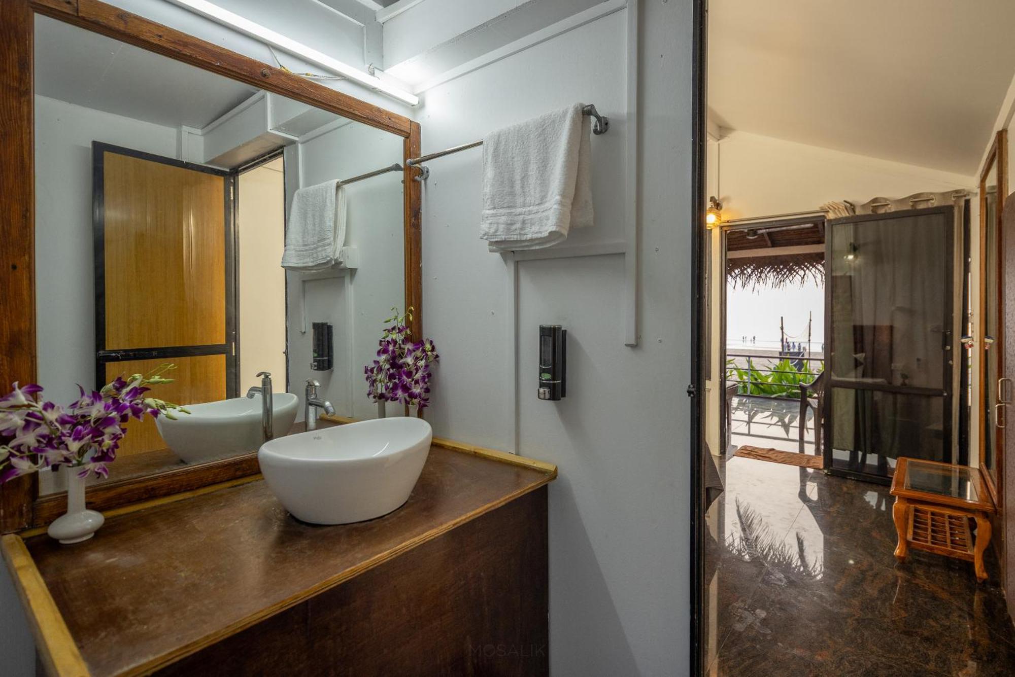 Forget Me Not Resort Agonda Bagian luar foto